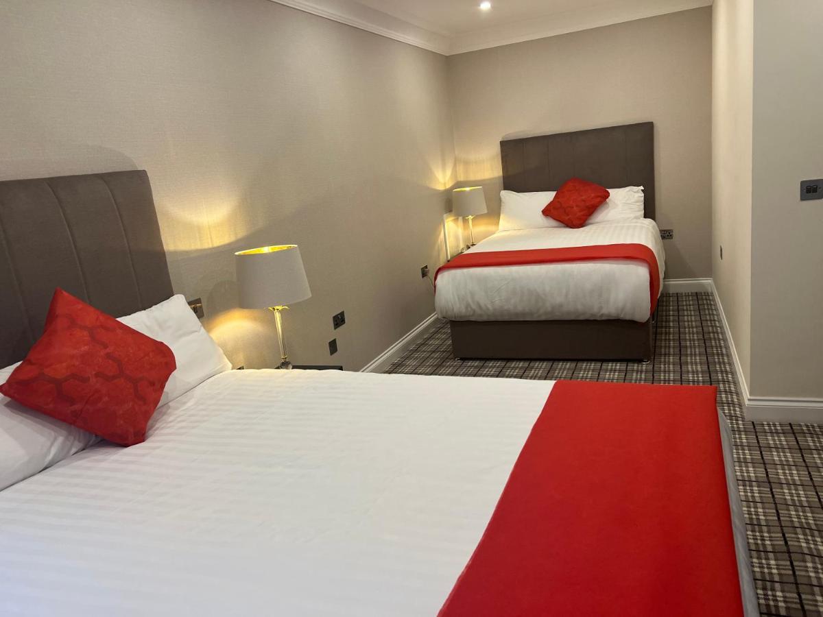 Tf Royal Hotel & Theatre Castlebar Eksteriør bilde