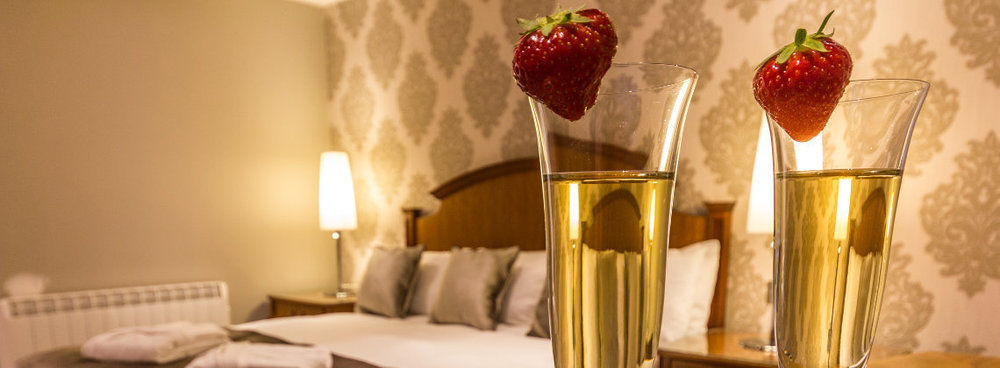 Tf Royal Hotel & Theatre Castlebar Eksteriør bilde
